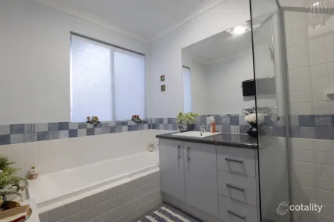 Property photo of 28 Bettong Way Alkimos WA 6038