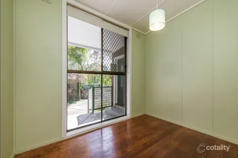 Property photo of 36 Blazey Road Croydon South VIC 3136