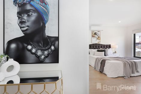 Property photo of 19 Wardan Avenue Greenvale VIC 3059