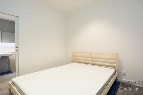 Property photo of 1610/199 William Street Melbourne VIC 3000