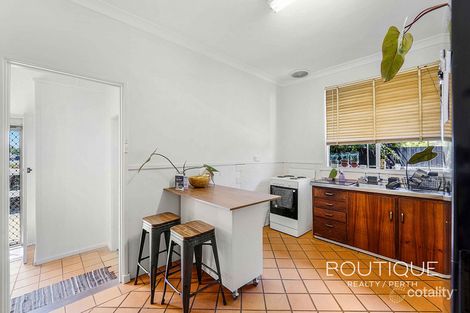 Property photo of 152 Holbeck Street Doubleview WA 6018