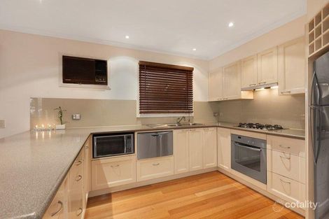 Property photo of 15 Oakwood Drive Keysborough VIC 3173