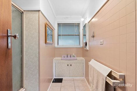 Property photo of 16 Finch Avenue Eaglehawk VIC 3556