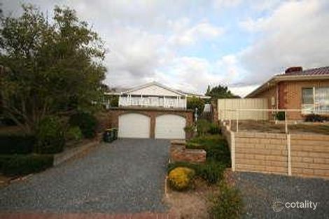 20 Koomooloo Cres, Hallett Cove, SA 5158