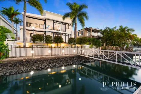 8061 Riverside Dr, Hope Island, QLD 4212
