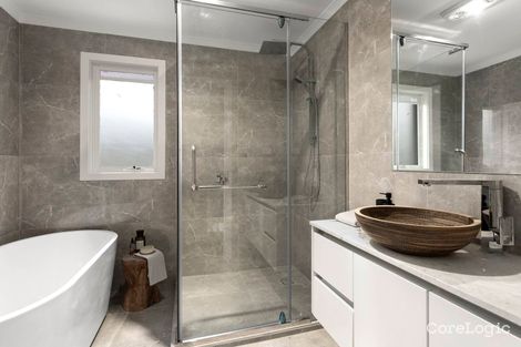 Property photo of 3/4 Angus Grove Doncaster VIC 3108