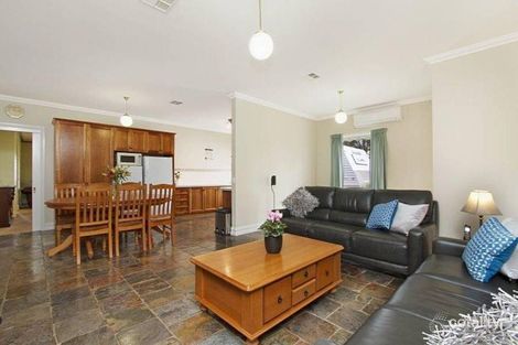 Property photo of 35 De Lisle Avenue Sunbury VIC 3429