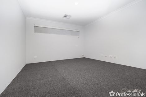 Property photo of 30 Copenhagen Drive Hocking WA 6065