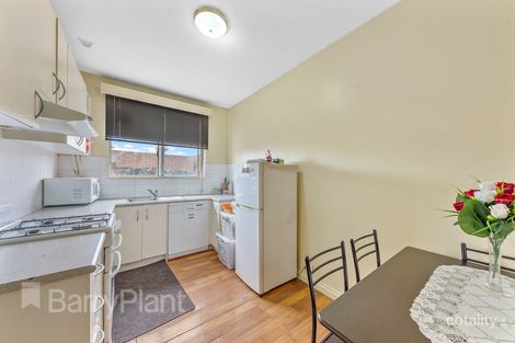 Property photo of 6/18 Marsden Crescent St Albans VIC 3021
