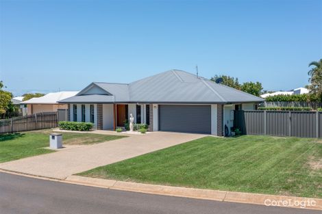14 Back Hill Dr, Coral Cove, QLD 4670