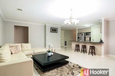 Property photo of 25 Stately Drive Cranbourne East VIC 3977