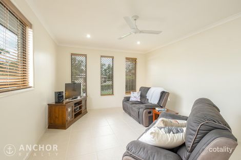 Property photo of 6 Suncrest Court Southside QLD 4570