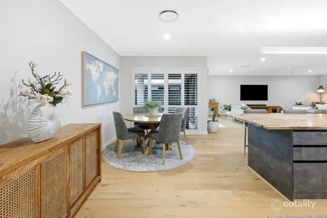 Property photo of 44 Treeline Circuit Upper Coomera QLD 4209