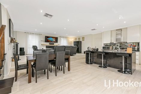 Property photo of 6/81 Ahern Road Pakenham VIC 3810