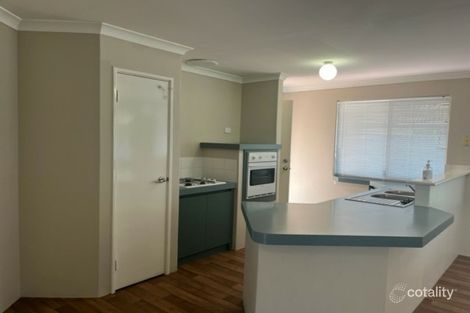 Property photo of 27 Hillcrest Court Port Kennedy WA 6172