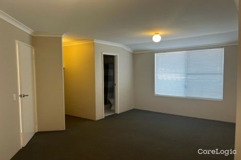 Property photo of 27 Hillcrest Court Port Kennedy WA 6172