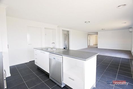 Property photo of 15 Seaview Point Point Cook VIC 3030