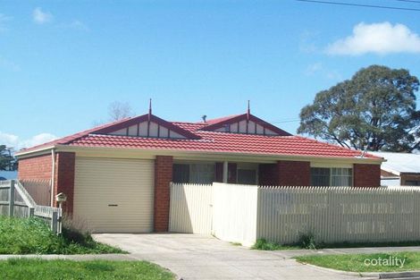 Property photo of 40 Hotham Street Cranbourne VIC 3977