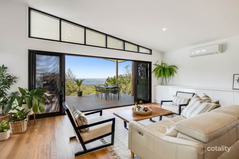 Property photo of 24 Skyline Drive Blue Mountain Heights QLD 4350