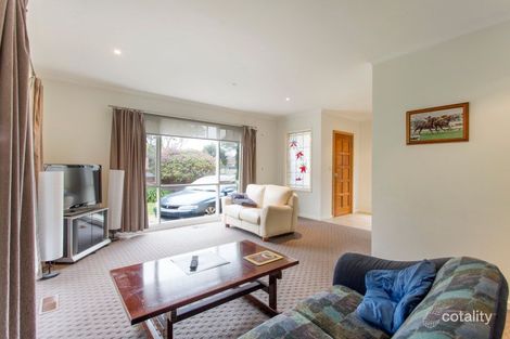 Property photo of 17 Scott Street Seaford VIC 3198