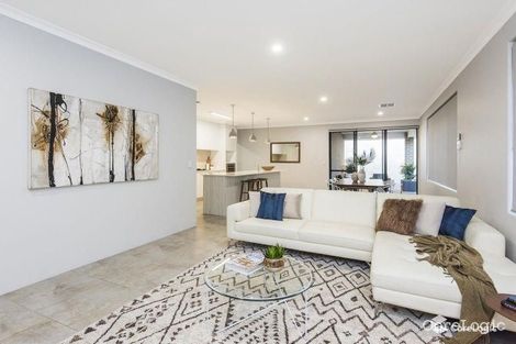 Property photo of 18 Tetbury Way Wellard WA 6170
