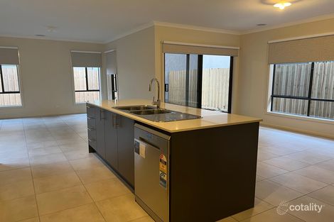Property photo of 4 Maserati Way Cranbourne East VIC 3977