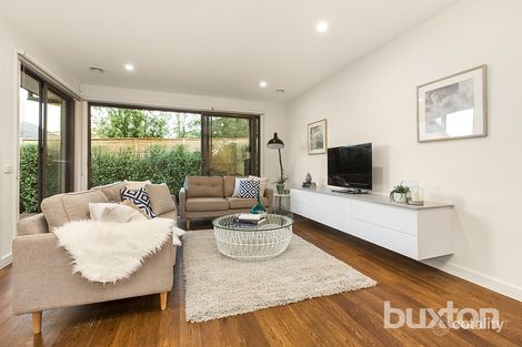 Property photo of 2/12 Moorong Street Chadstone VIC 3148