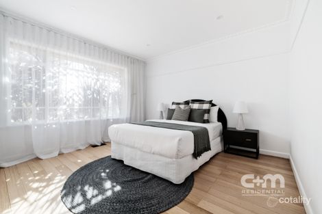 Property photo of 28 Sylvan Grove Pascoe Vale VIC 3044