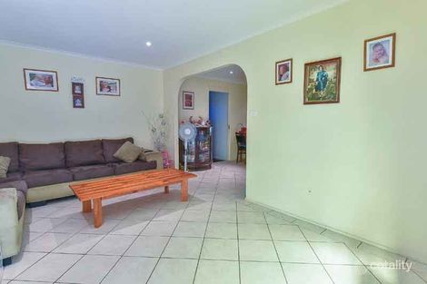 Property photo of 29 Fenton Crescent Minto NSW 2566