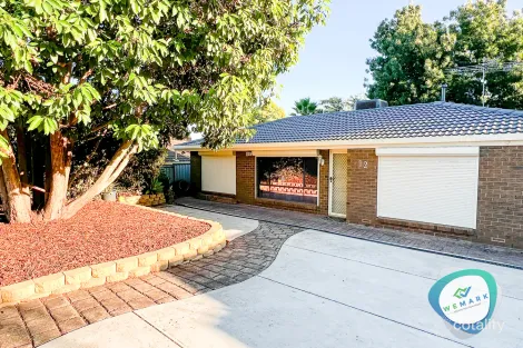 12 Karrawirra Cl, Craigmore, SA 5114