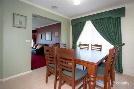Property photo of 81 The Old Stock Run Sunbury VIC 3429