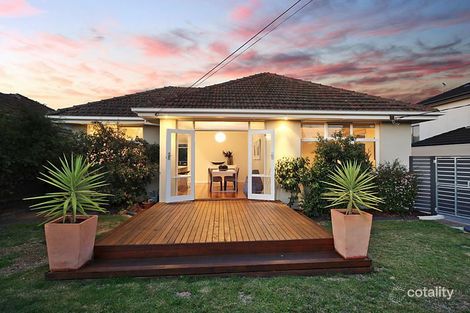 11 Stayner Gr, Moorabbin, VIC 3189