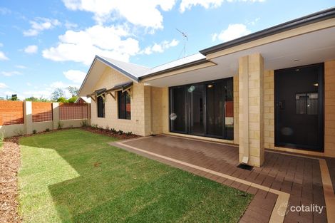 Property photo of 1/32 Range View Road High Wycombe WA 6057