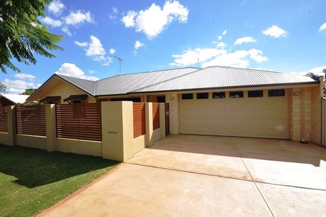 Property photo of 1/32 Range View Road High Wycombe WA 6057