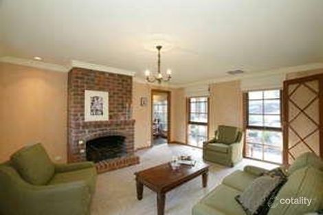 Property photo of 2 Coachmans Court Chirnside Park VIC 3116