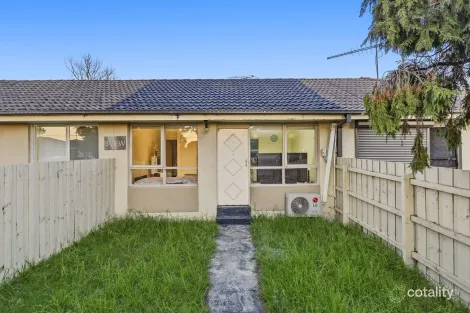 Property photo of 3/3 View Road Springvale VIC 3171