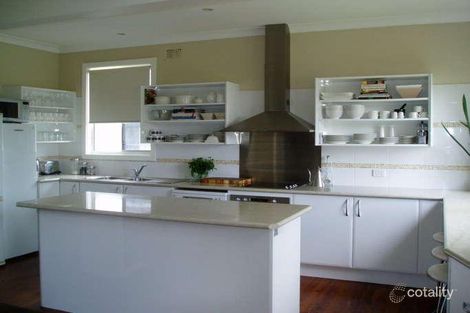 Property photo of 92 Robert Street Tenambit NSW 2323