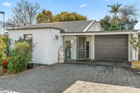 Property photo of 1/72A Moseley Street Glenelg South SA 5045