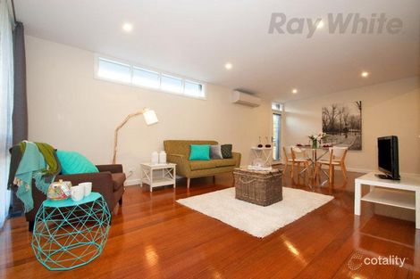 81 Highview Dr, Mooroolbark, VIC 3138