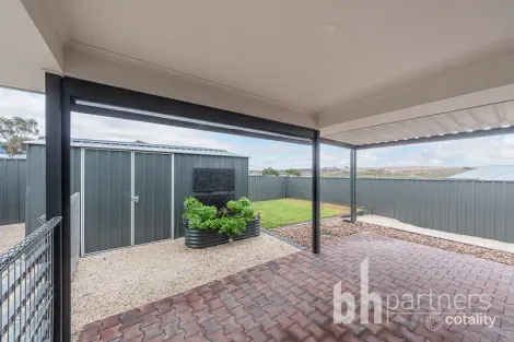 Property photo of 13 Spoonbill Court Mannum SA 5238