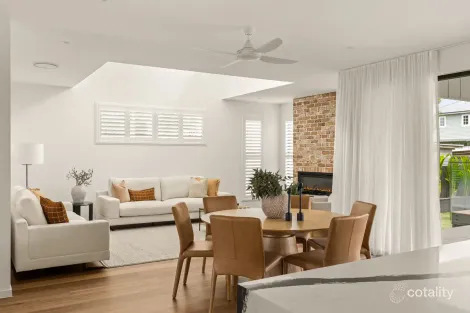 Property photo of 26 Frankit Street Wavell Heights QLD 4012