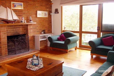 Property photo of 5 Catherine Court Eltham VIC 3095