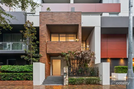 121 Ross St, Forest Lodge, NSW 2037