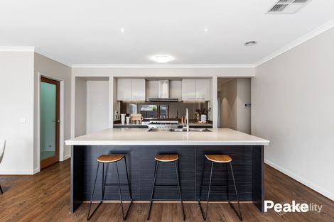 Property photo of 7 Westphalian Rise Clyde North VIC 3978