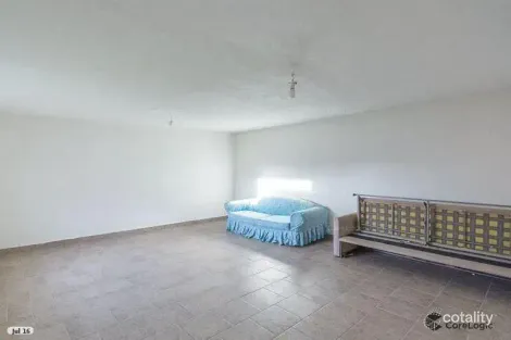 Property photo of 14 Centenary Crescent Werribee VIC 3030