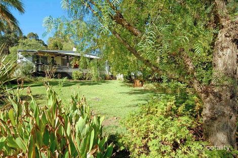 140 Lacey Rd, Mundaring, WA 6073