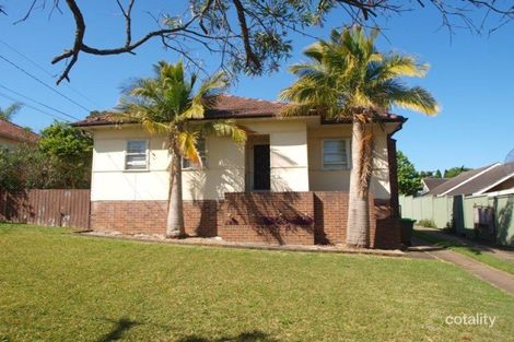 40 Nicoll St, Roselands, NSW 2196