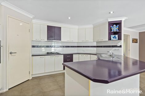 Property photo of 48 Spinnaker Circuit Redland Bay QLD 4165