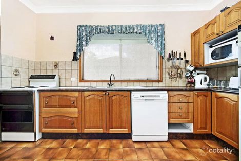 Property photo of 31 Grevillea Grove Heathcote NSW 2233