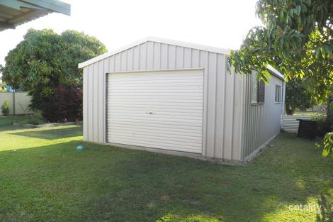 Property photo of 94 Booth Avenue Tannum Sands QLD 4680